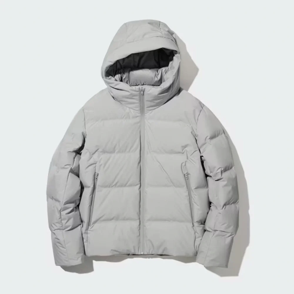 Uniqlo men’s puffer jacket - Picture 2 of 5